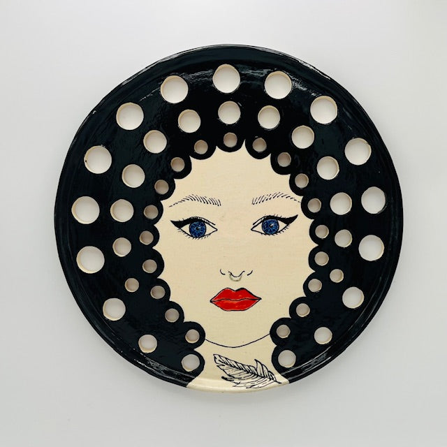Lillith Big Hair Plate