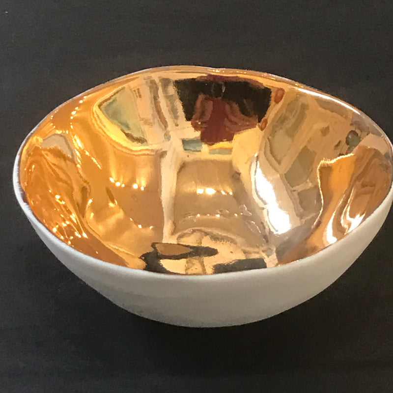 Large White Porcelain And Gold Bowl 9cm
